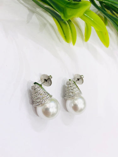 Round Pearl Drop Earrings